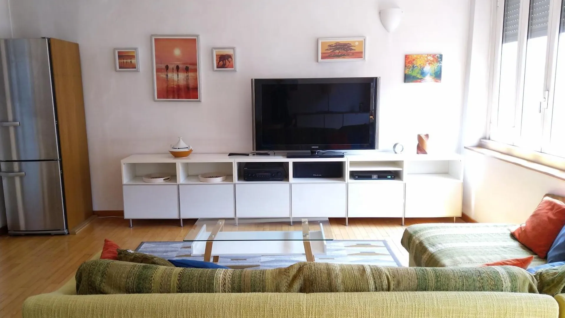 Beautiful And Spacious Two-Room Apartment Milan Italy